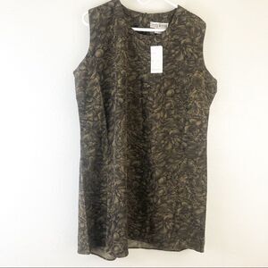 Trendy Woman Sleeveless round Neck printed dress. New with tags size 2X
